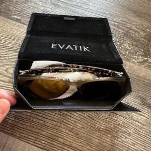 Seraphin perception sunglasses frame evatik case tortoise shell frame